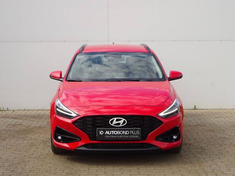 Hyundai i30 1.5 T-GDI 103kW DCT Style - fotka 4 z 21