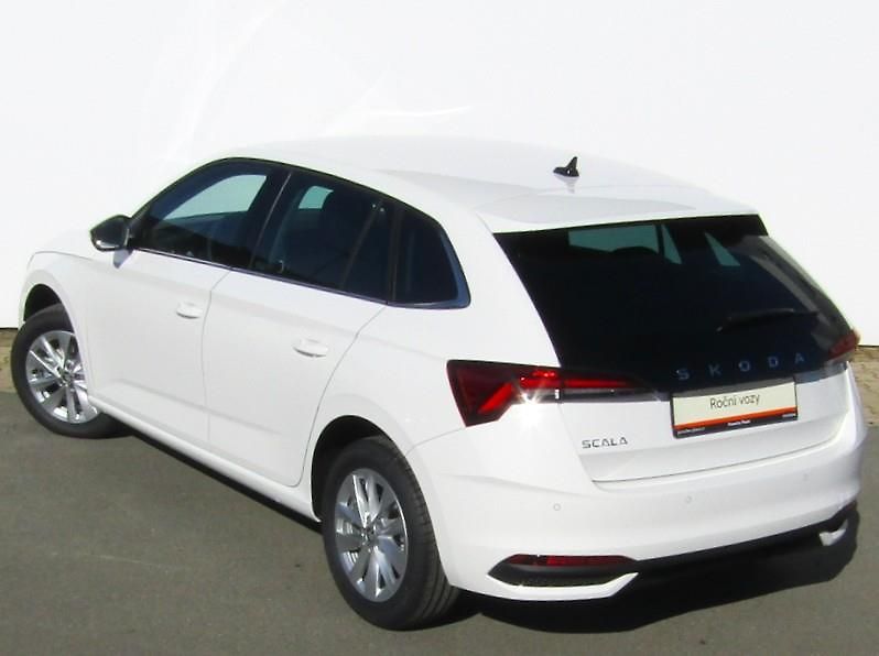 Škoda Scala (2026) Top Selection 1.0 TSI 85 kW - fotka 15 z 30
