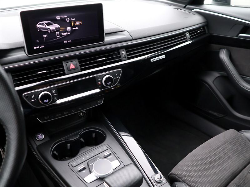 Audi A4 3,0 TDI 200kW quattro Navi - fotka 22 z 36