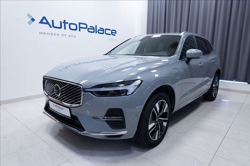Volvo XC60 2,0 T6 PLUG-IN HYBRID AWD ČR - fotografie inzerátu