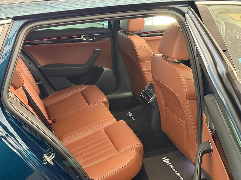 Škoda Superb 2.0TDI 147kW 4x4 DSG L&K Webas - fotka 14 z 43
