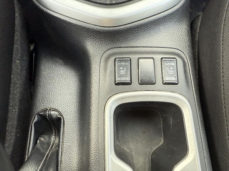 Nissan King Cab 2,3dCi Odpočet DPH - fotka 19 z 25
