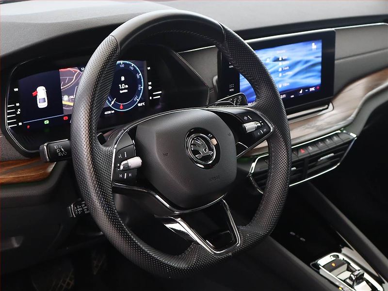 Škoda Octavia (2022) Style 2.0 TSI - fotka 19 z 20