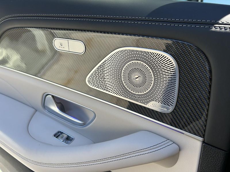 Mercedes-Benz GLE 53 AMG 4MATIC+ AIRMATIC - fotka 33 z 37