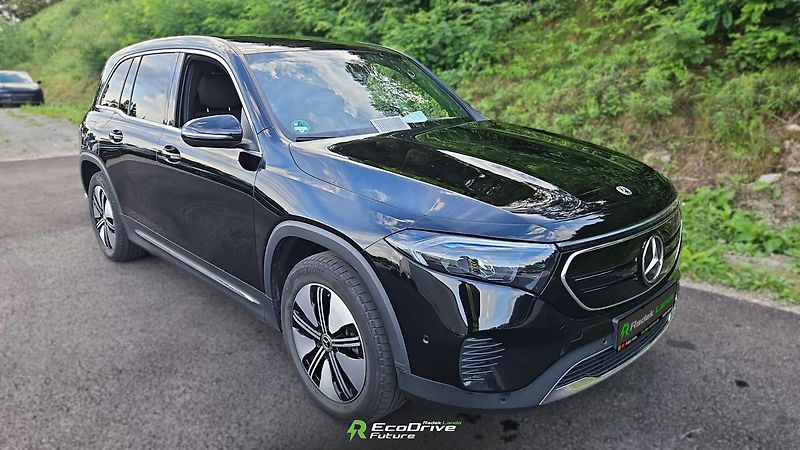 Mercedes-Benz EQB (2023) Electric Art – 70,5 kWh - fotka 2 z 10