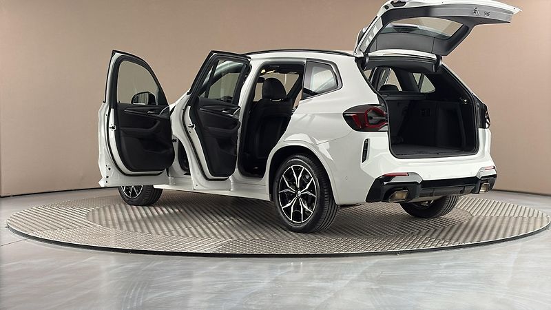 BMW X3 20d AUT xDrive M-paket - fotka 7 z 24