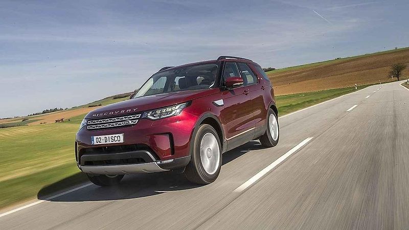 Land Rover Discovery.