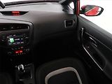Kia Ceed (2016) GT Line 1.0 T-GDI, ČR,1.maj - náhled 8
