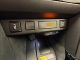 Toyota Yaris Cross 1.5 TNGA HEV 1 CVT Style 2x4 - náhled 31