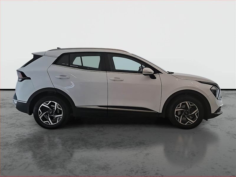 Kia Sportage (2022) 1.6 T-GDI - fotka 6 z 19