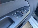 Volkswagen Touran (2011) 1.4 TSi, CROSS, bixen, panor - náhled 13