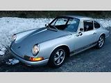 Porsche 911 z roku 1965.