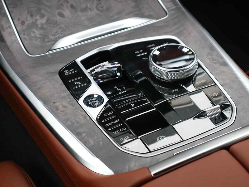 BMW X7 (2026) - fotka 9 z 10