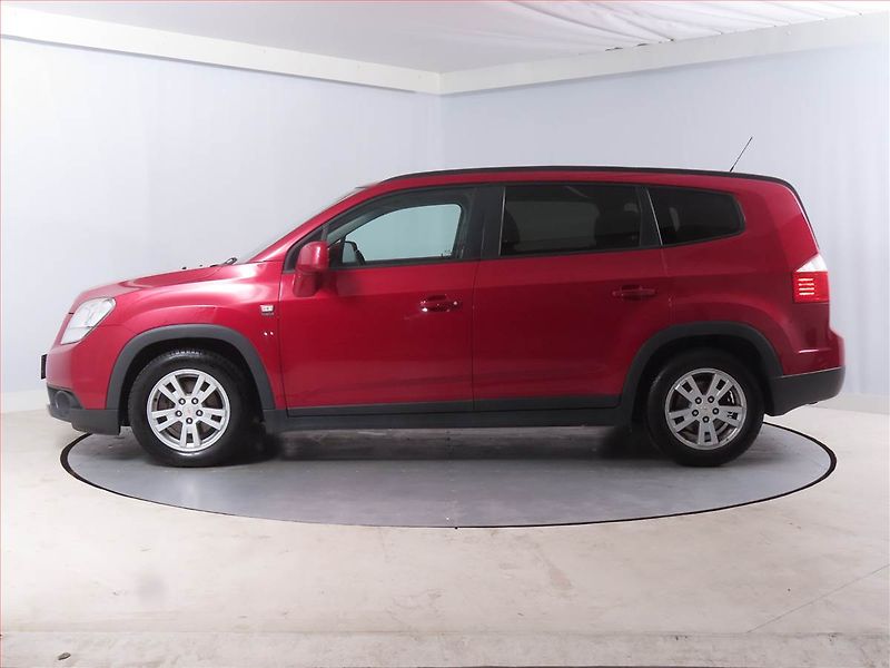 Chevrolet Orlando (2013) 1.4 T, 7 míst - fotka 3 z 18