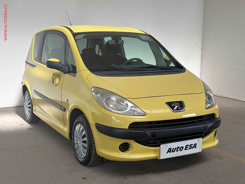 Peugeot 1007 (2006) 1.4i, AC, tažné - fotografie inzerátu