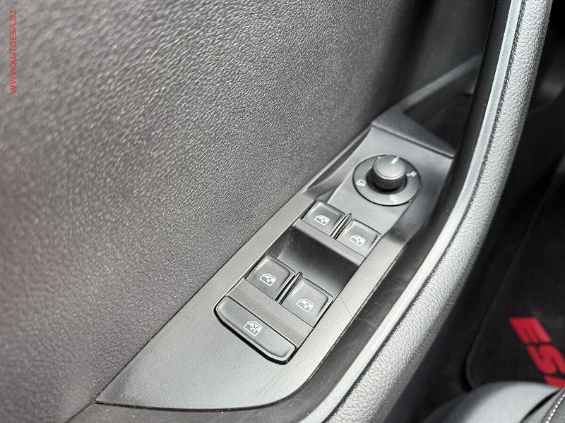 Škoda Superb (2017) 2.0TDi, Ambition, bixen - fotka 11 z 18