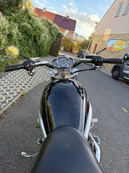 Harley-Davidson VRSCAW V-Rod (2007) - fotka 9 z 14