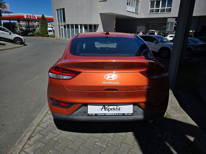 Hyundai i30 1.0T-GDi Smart, serv.kn.,1.maj - fotka 4 z 26