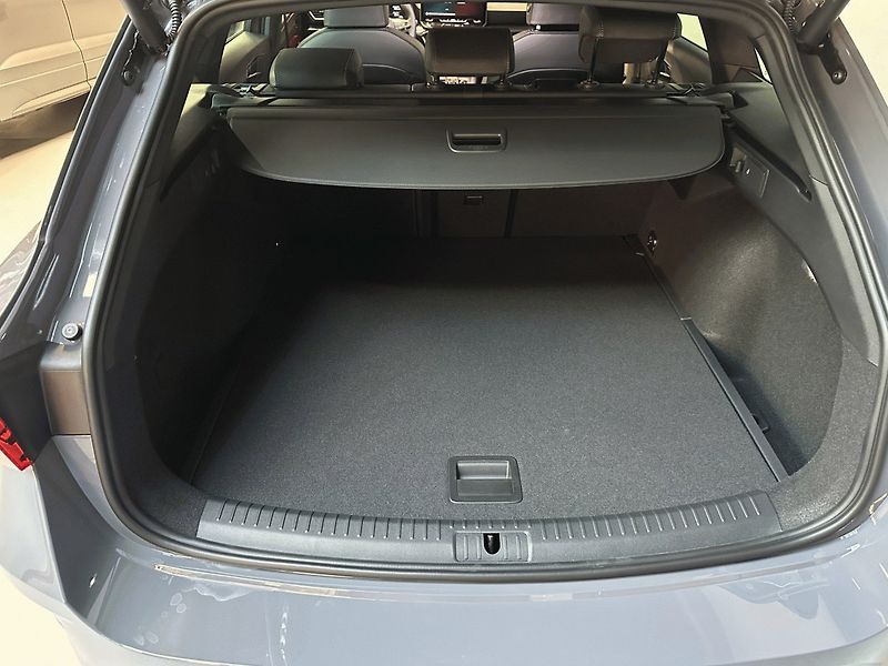 Cupra Leon (2026) SP 2.0 TSI 204k 4WD DSG - fotka 6 z 24