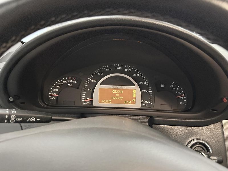 Mercedes-Benz Třídy C (2002) 32 AMG, UNIKÁTNÍ YOUNGTIMER!! - fotka 27 z 45