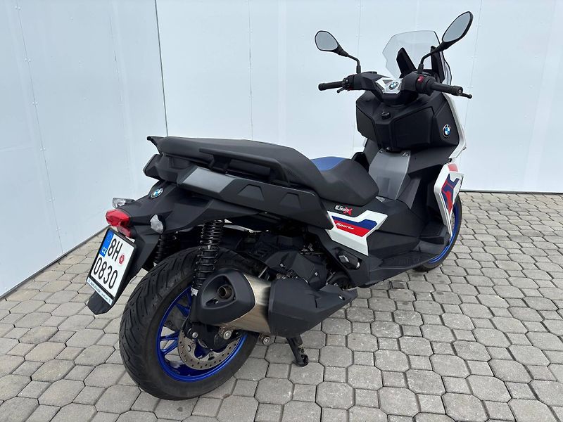 BMW (2023) C 400 X - fotka 3 z 13