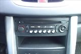 Peugeot 207 1,4 i 54KW, ČR, SERVIS. KN. - náhled 21