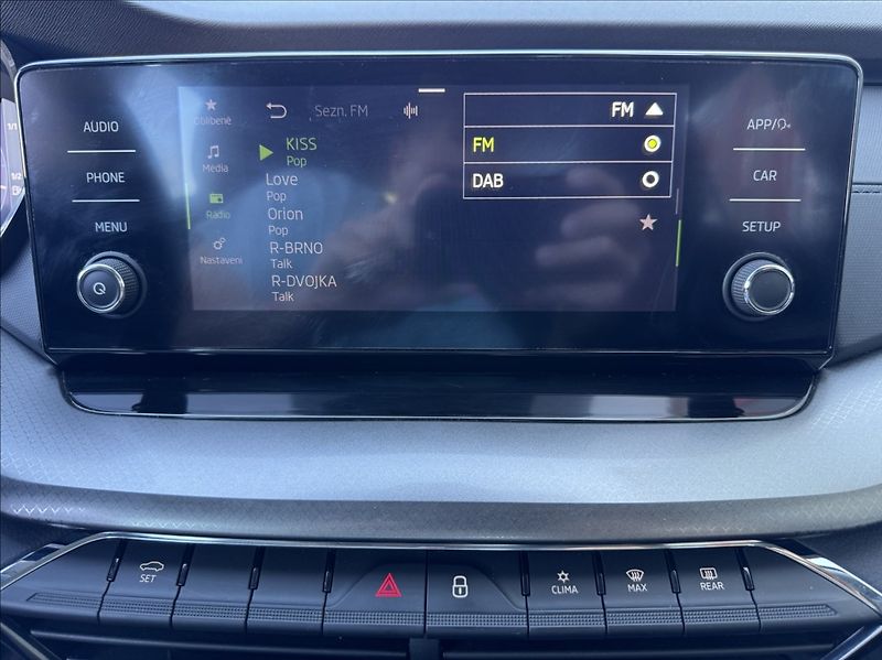 Škoda Octavia 2,0 TDI DPH 1.maj. původ ČR - fotka 33 z 50