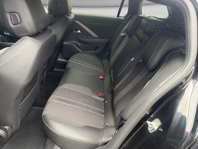 Opel Corsa (2025) 1,2 GS Benzin 100K AT8 - fotka 12 z 14
