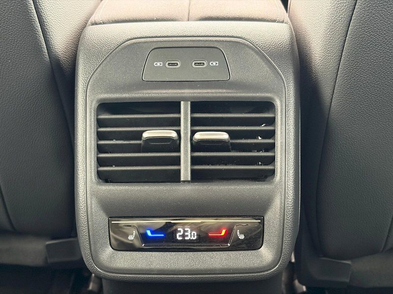 Škoda Superb (2025) DSG 2.0 TDI / 110kW / SPORTLIN - fotka 33 z 35