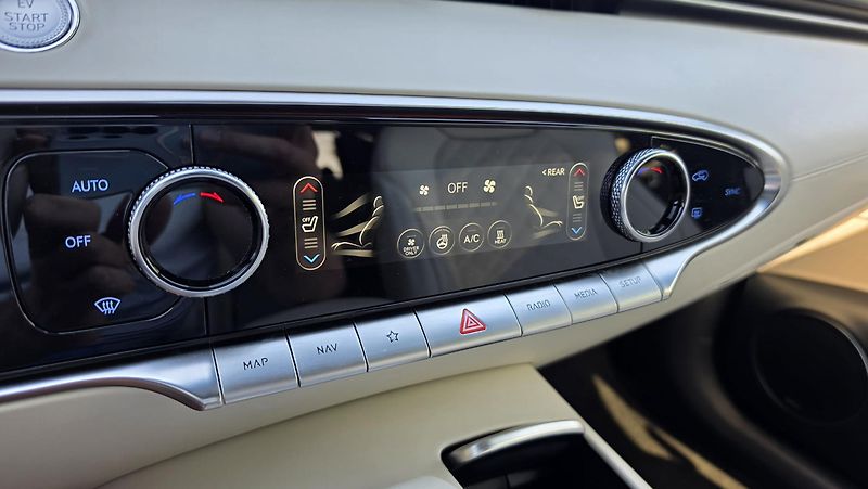 Genesis GV70 (2023) GV70 Sport - fotka 9 z 11