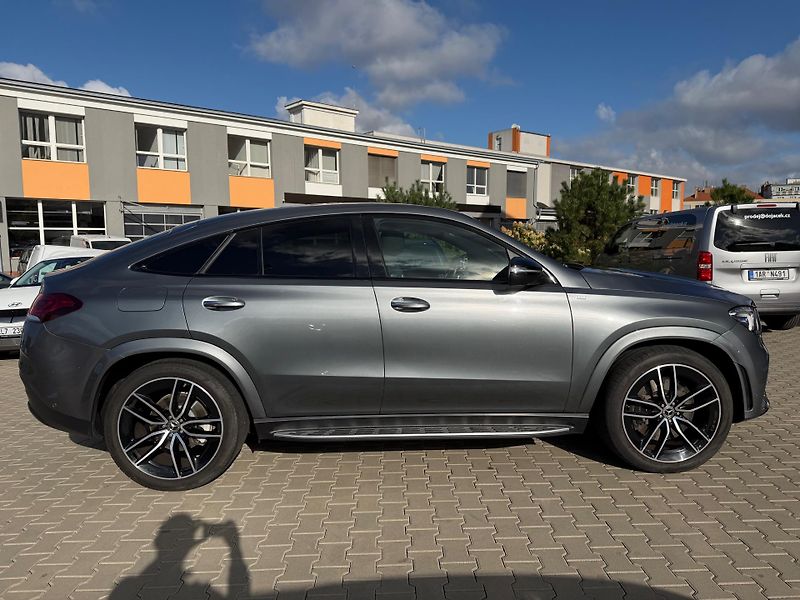Mercedes-Benz GLE (2023) - fotka 3 z 18