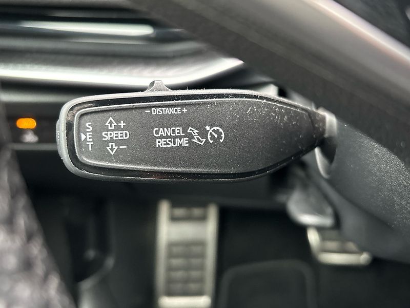 Škoda Superb Sportline 4x4 DSG - fotka 23 z 29