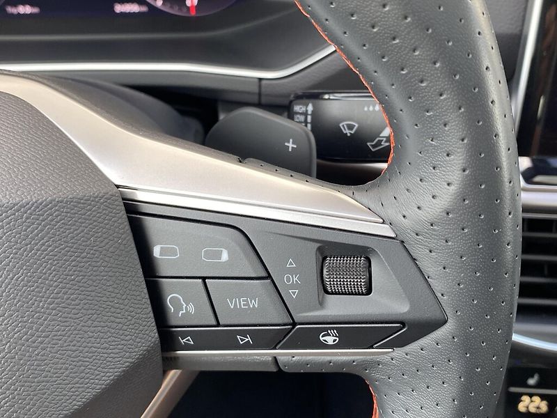 Seat Tarraco FR 2,0TDI 147kW DSG 4WD - fotka 15 z 30