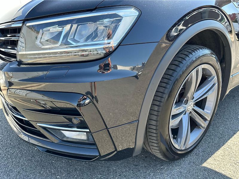 Volkswagen Tiguan 2,0 TDI 4M 7DSG SCR - fotka 23 z 26