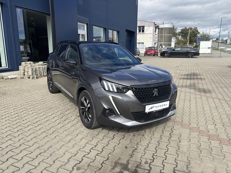 Peugeot 2008 (2021) GT PureTech 130k MAN6 - fotka 1 z 20