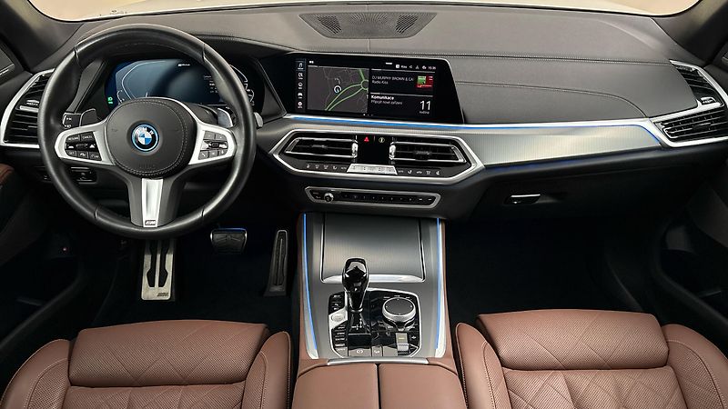 BMW X5 45e AUT xDrive M-paket - fotka 8 z 30