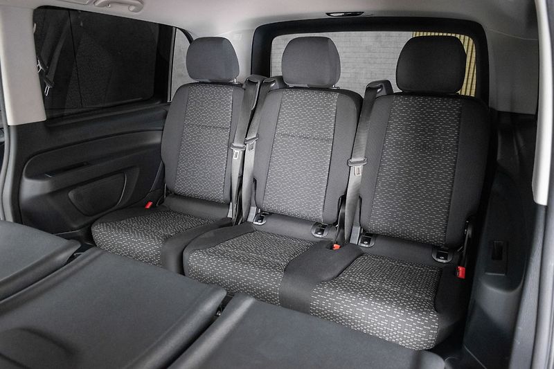 Mercedes-Benz Vito 119 CDi 4x4*LONG*8.MÍST*DPH*ČR - fotka 14 z 39