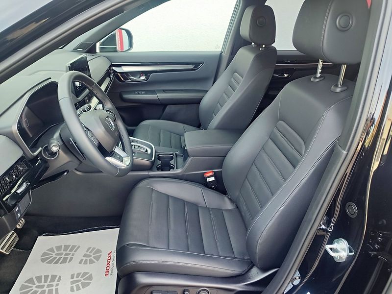 Honda CR-V (2026) 2.0 e:PHEV ADVANCE TECH  BLACK - fotka 31 z 38
