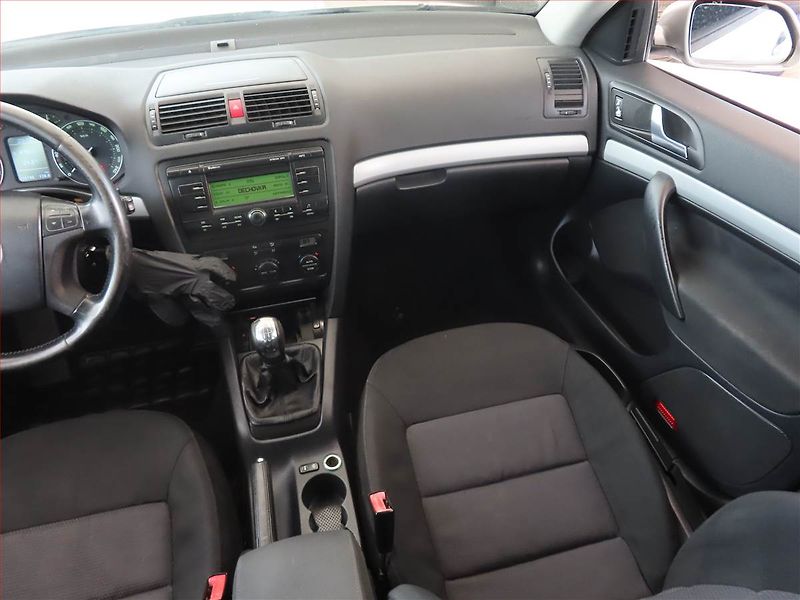 Škoda Octavia (2006) Ambiente 1.9 TDI, Eko.zaplacen - fotka 8 z 13
