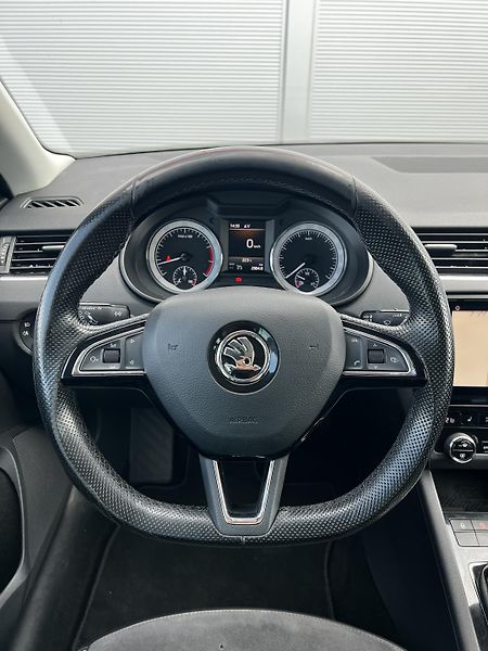Škoda Octavia 1.4TSI 110kW LED Style Kůže TZ - fotka 9 z 21
