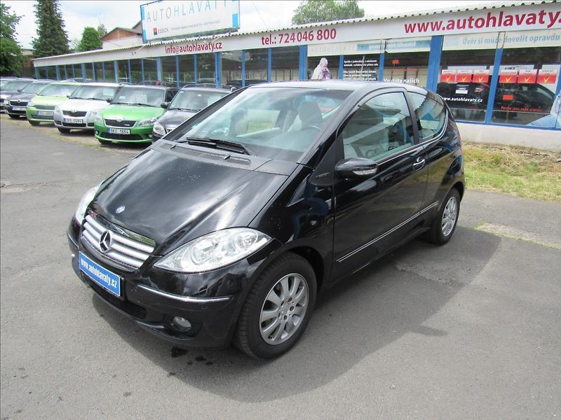 Mercedes-Benz Třídy A 1,5 A150 Elegance 70KW - fotka 1 z 26