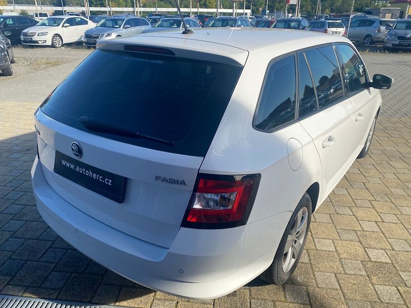 Škoda Fabia (2015) III Kombi 1.2 TSi 81kW DSG - fotka 4 z 27