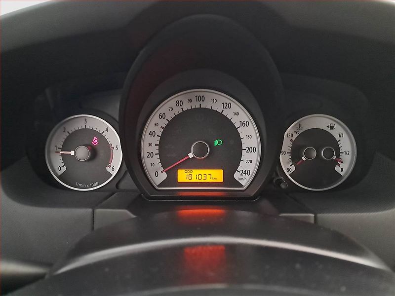 Kia Ceed (2010) 1.6 CRDi, po STK - fotka 11 z 17