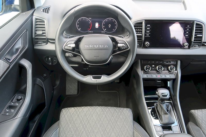 Škoda Karoq (2025) Top Selection 1.5 TSI 110 kW D - fotka 23 z 30