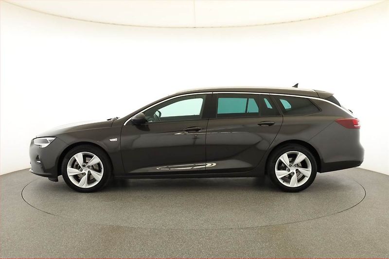 Opel Insignia (2021) 2.0 CDTI, Automat, ČR,1.maj - fotka 3 z 19
