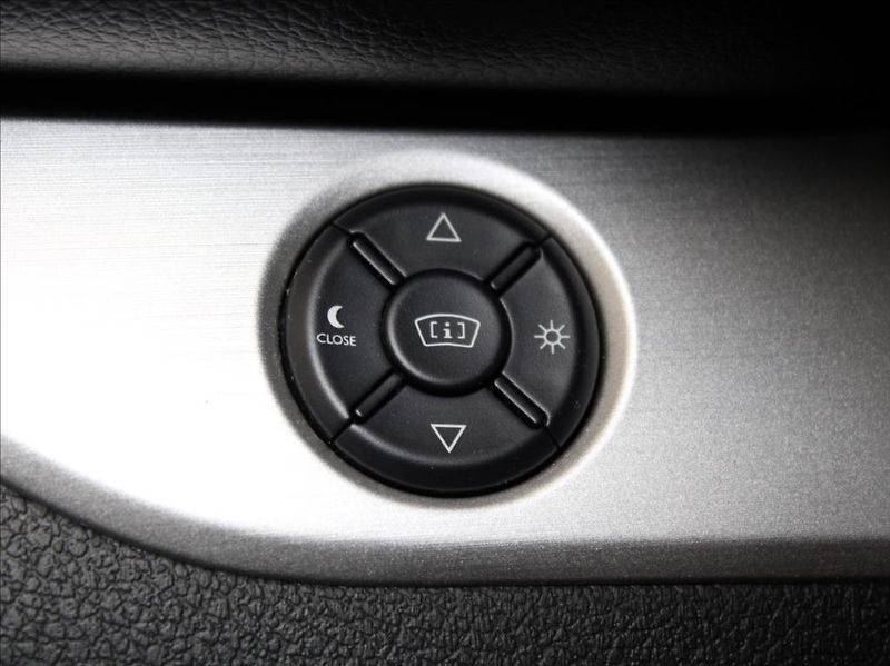 Opel Zafira 2,0 CDTi 130kW AT L1 Kůže Tažn - fotka 21 z 28