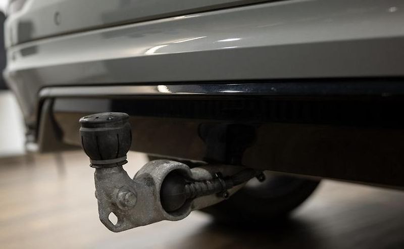 Volvo XC60 (2025) Plug-in hybrid PLUS DARK - fotka 26 z 26