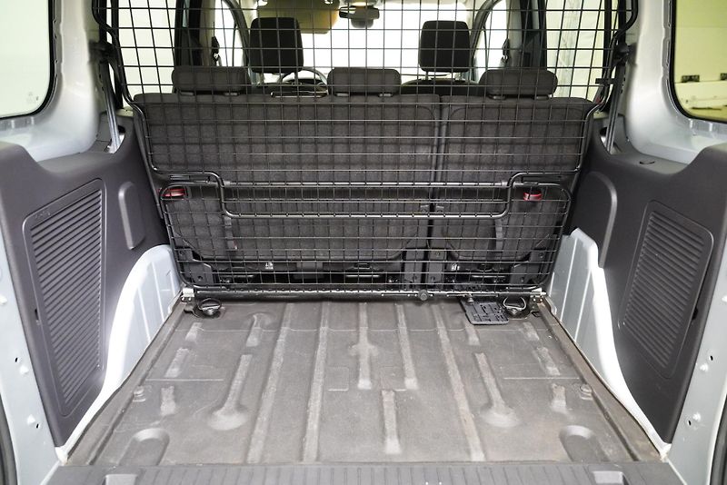 Ford Transit Connect - fotka 24 z 24