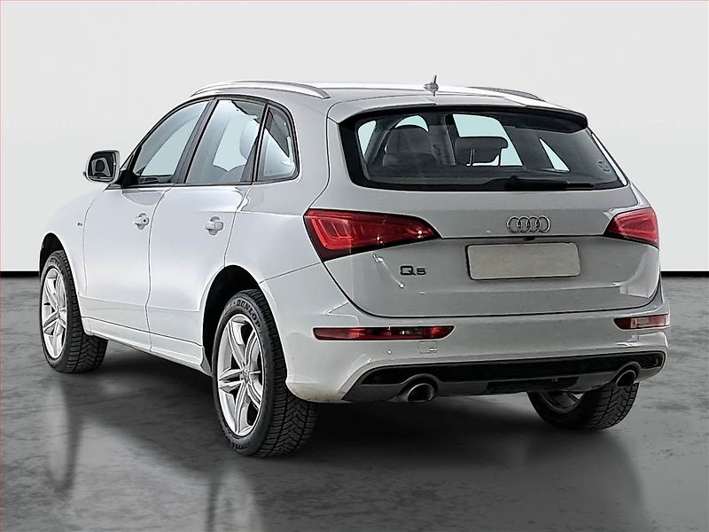 Audi Q5 (2014) 3.0 TDI, 4X4, Automat, Kůže - fotka 4 z 24