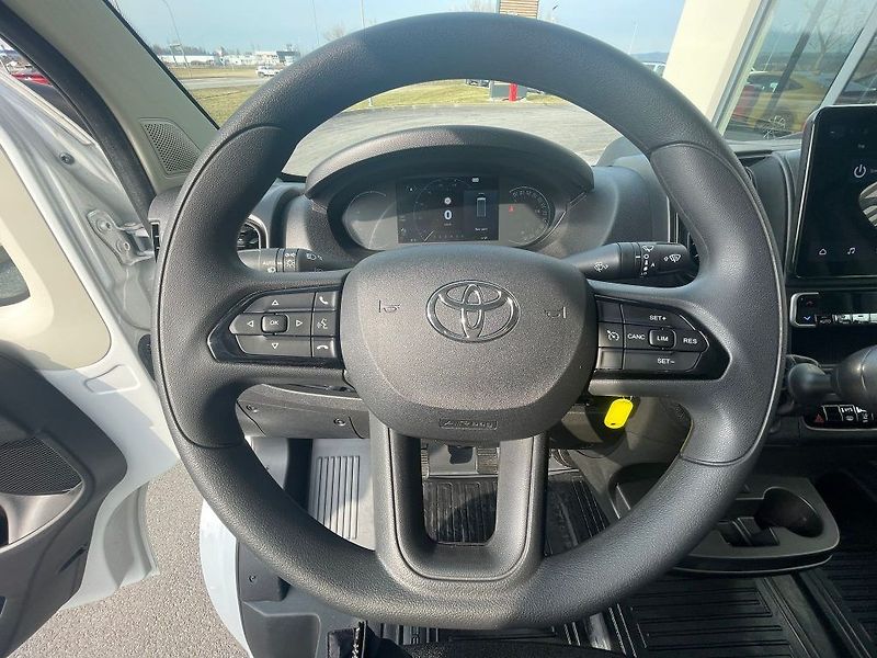 Toyota Proace Max 2.2D 120k L2H1 MT Active Multi - fotka 18 z 26